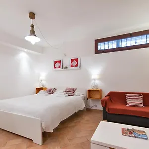  Appartamento Tavernetta Borgo San Nicola Italia
